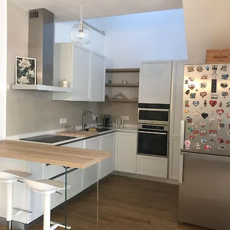 Civico 381 - Private Parking