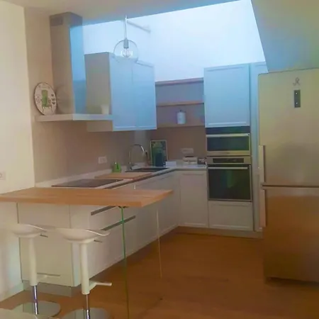 Civico 381 - Private Parking Lejlighed *