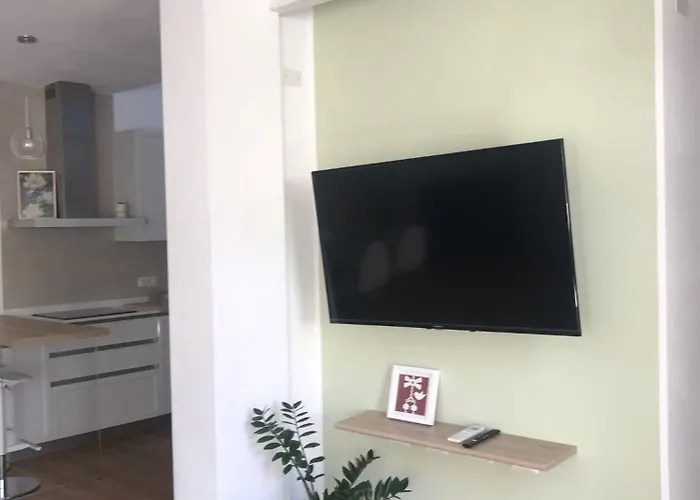 Appartamento Civico 381 - Private Parking Quartu SantʼElena