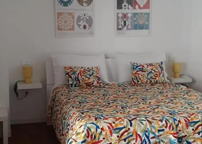 Civico 381 - Private Parking Quartu SantʼElena