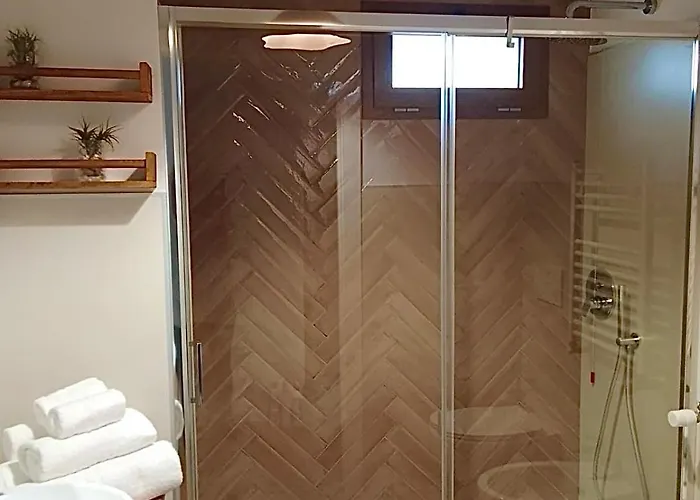 Civico 381 - Private Parking Quartu SantʼElena