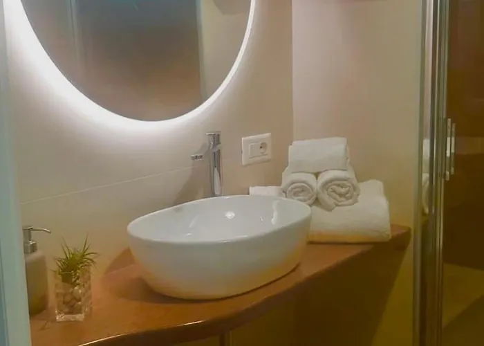 Civico 381 - Private Parking Appartamento Quartu SantʼElena