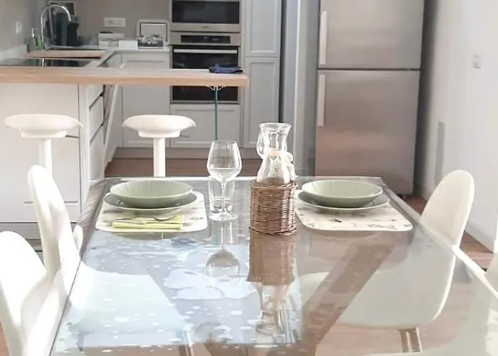 Civico 381 - Private Parking * Quartu SantʼElena